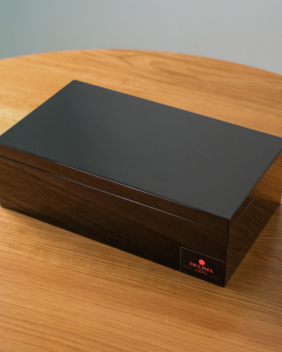 Decima Urushi Lacquered Watch Box