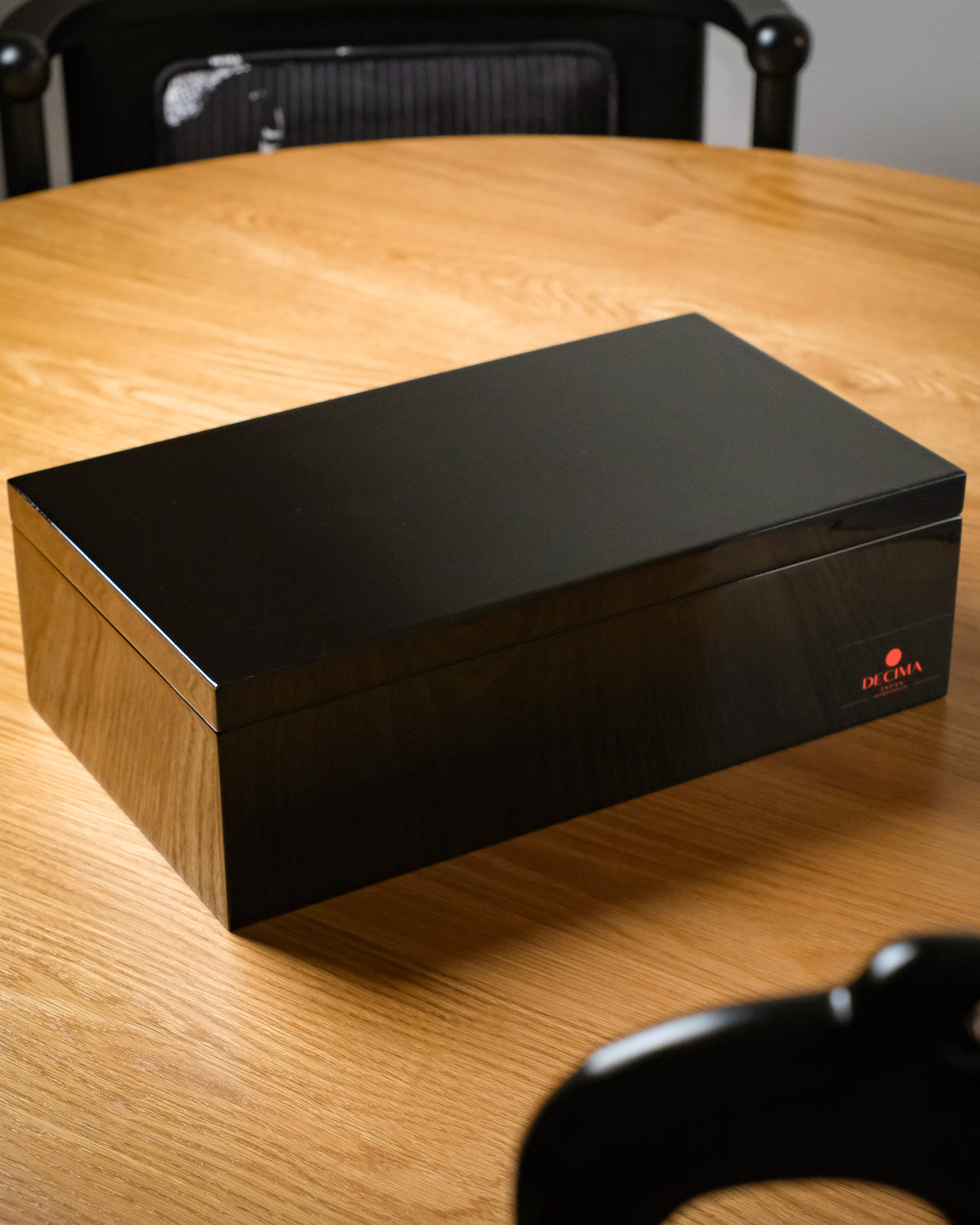 Decima Urushi Lacquered Watch Box